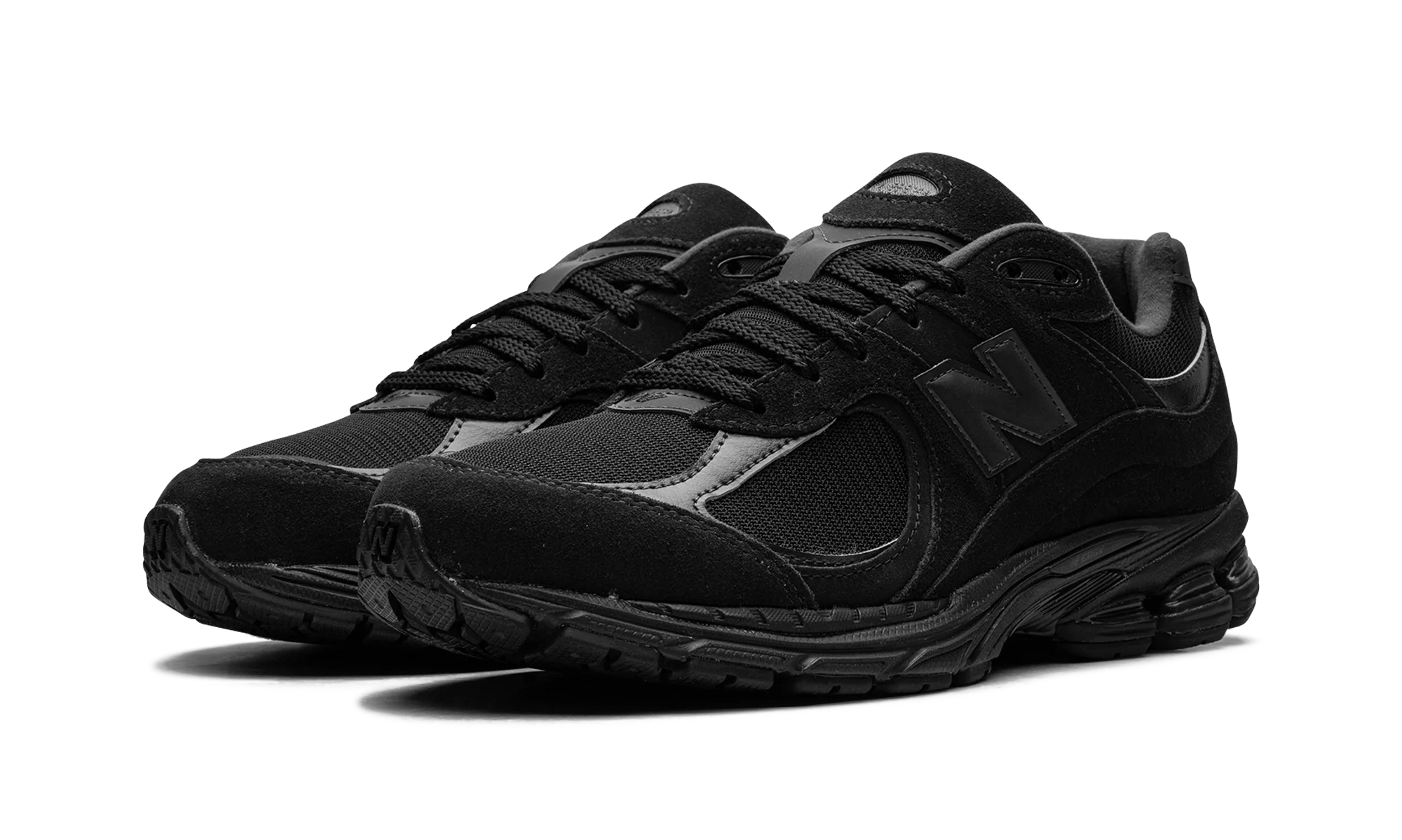 NB 2002R – "Triple Black Suede"