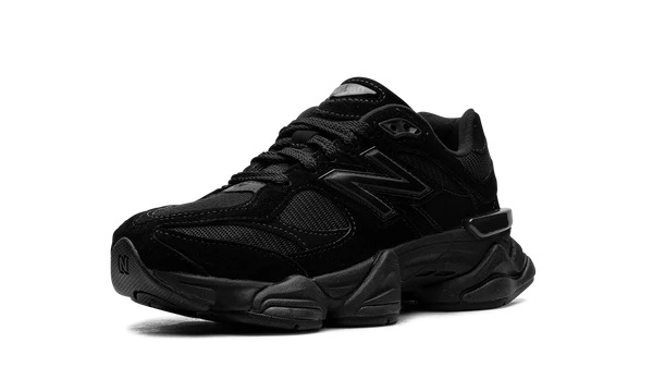 NB 9060 – "Triple Black"
