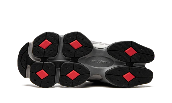 NB 9060 – "Black/Castlerock"