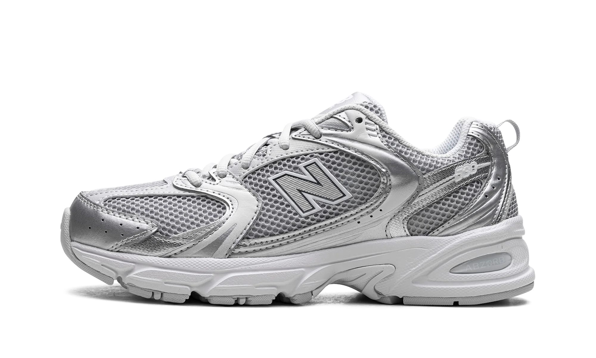 NB 530 – "Moonbeam Silver Metallic"