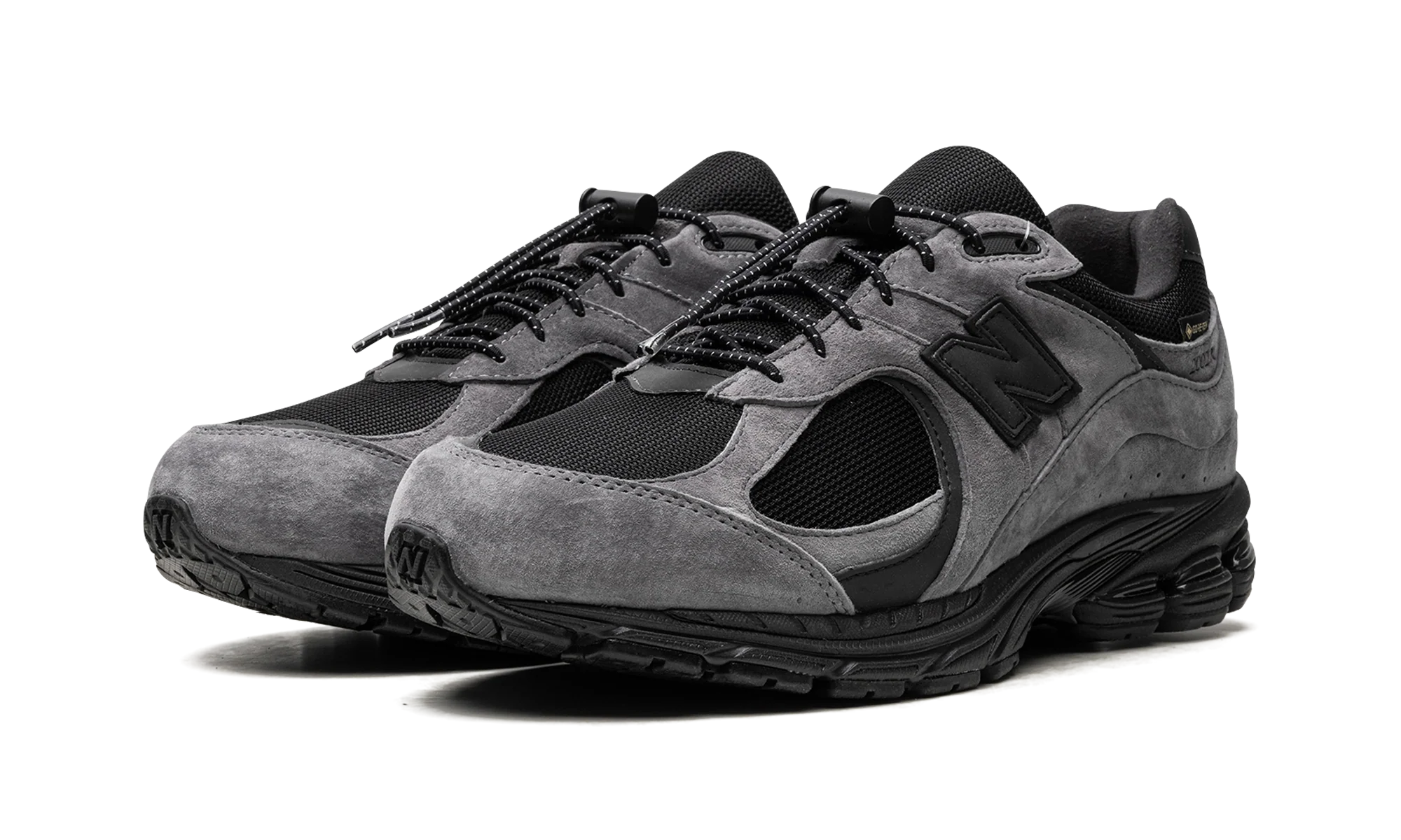 NB 2002R – "Gore-Tex"